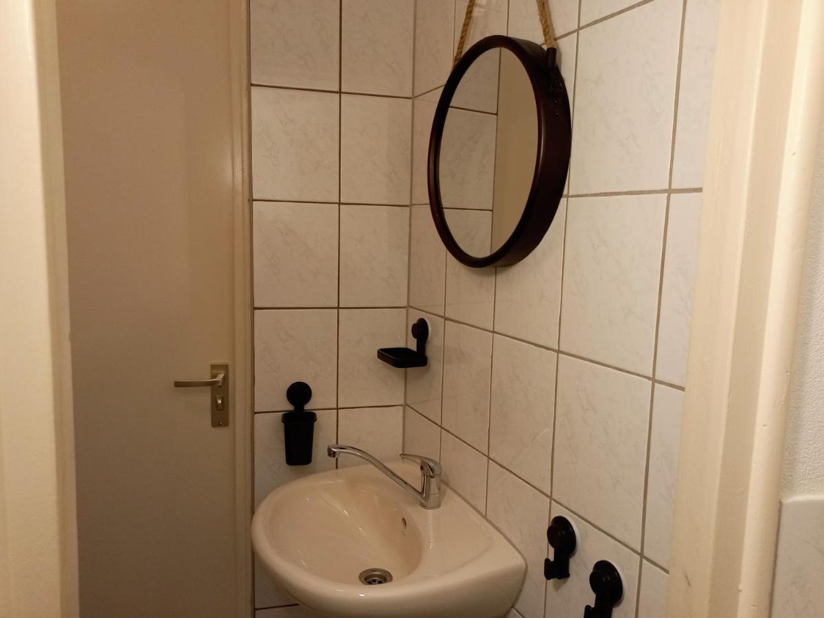 'T Zwanennest Egmond Aan Zee Apartment Екстериор снимка